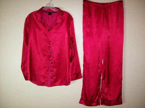 New ladies medium red - new, sz